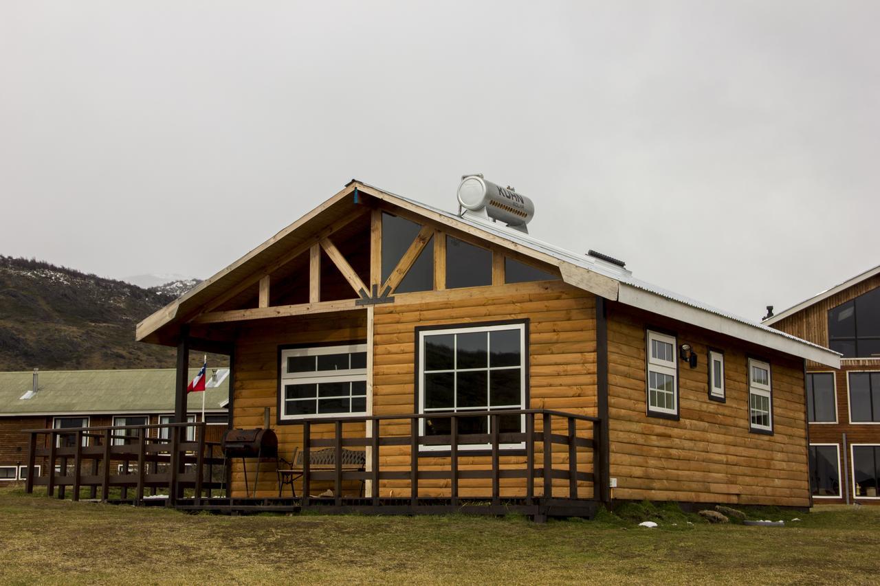 Cabanas Lago Tyndall Torres del Paine National Park Luaran gambar